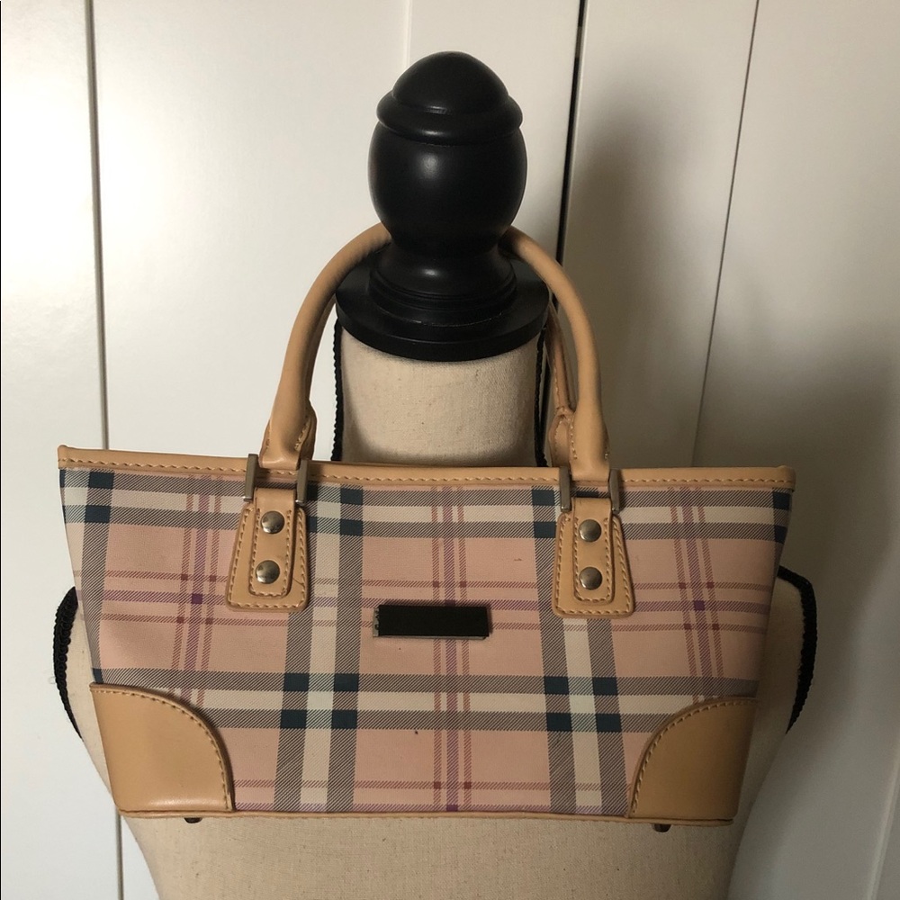 Cute pink plaid purse